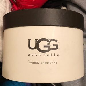 UGG wired earmuffs